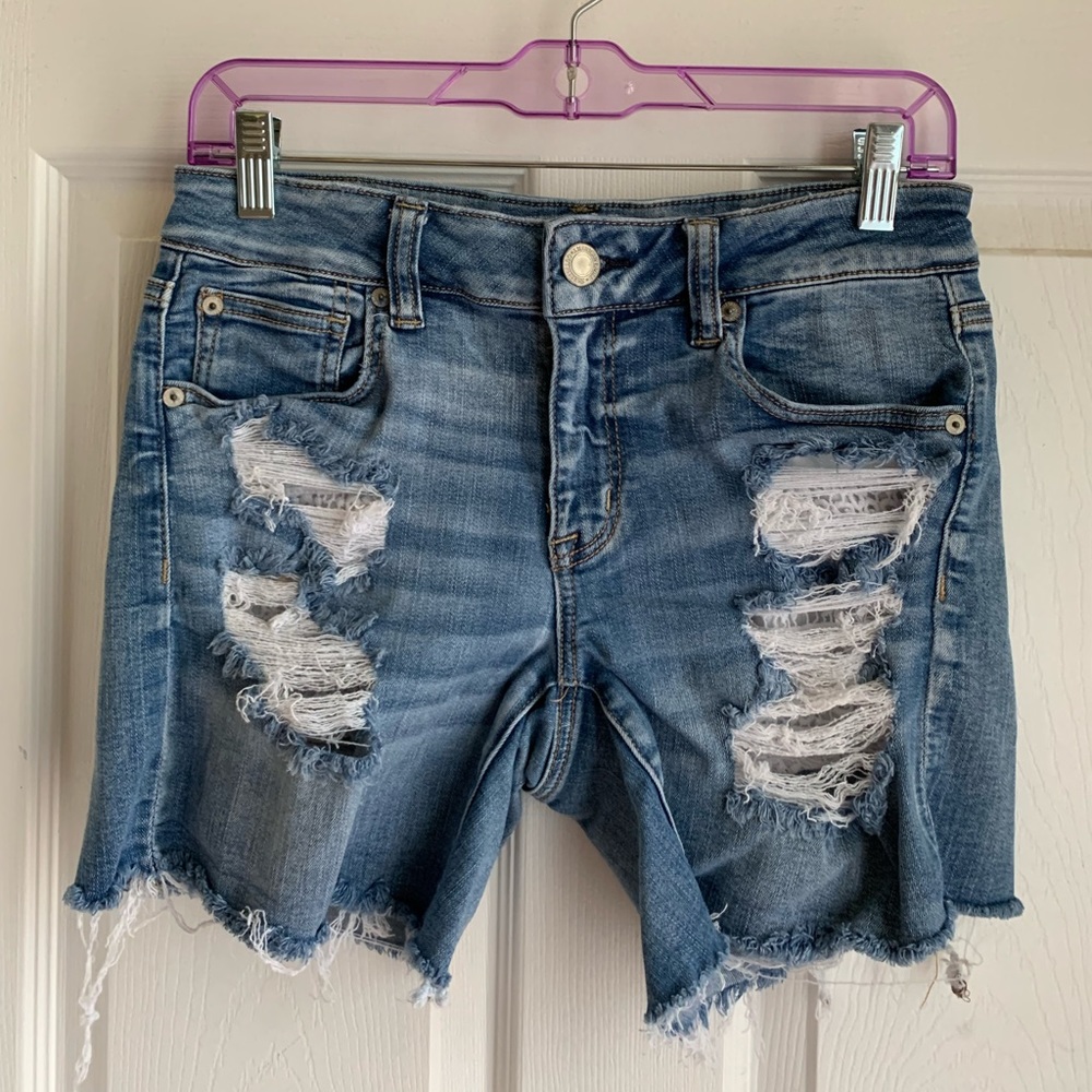 American Eagle - Next Level Stretch MIDI Destroyed Denim Shorts w/ Lace Pockets